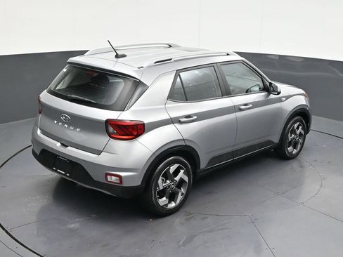 Used 2023 Hyundai Venue SEL w/ Cargo Package FWD image 20