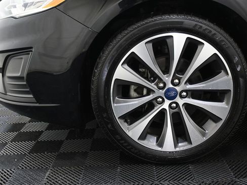 Used 2020 Ford Fusion SE AWD/4WD image 37