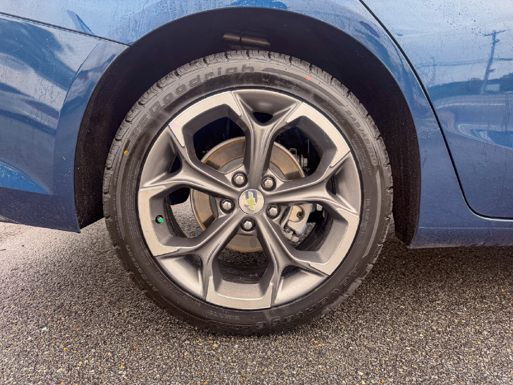 Used 2022 Chevrolet Malibu LT w/ Leather Package FWD image 32