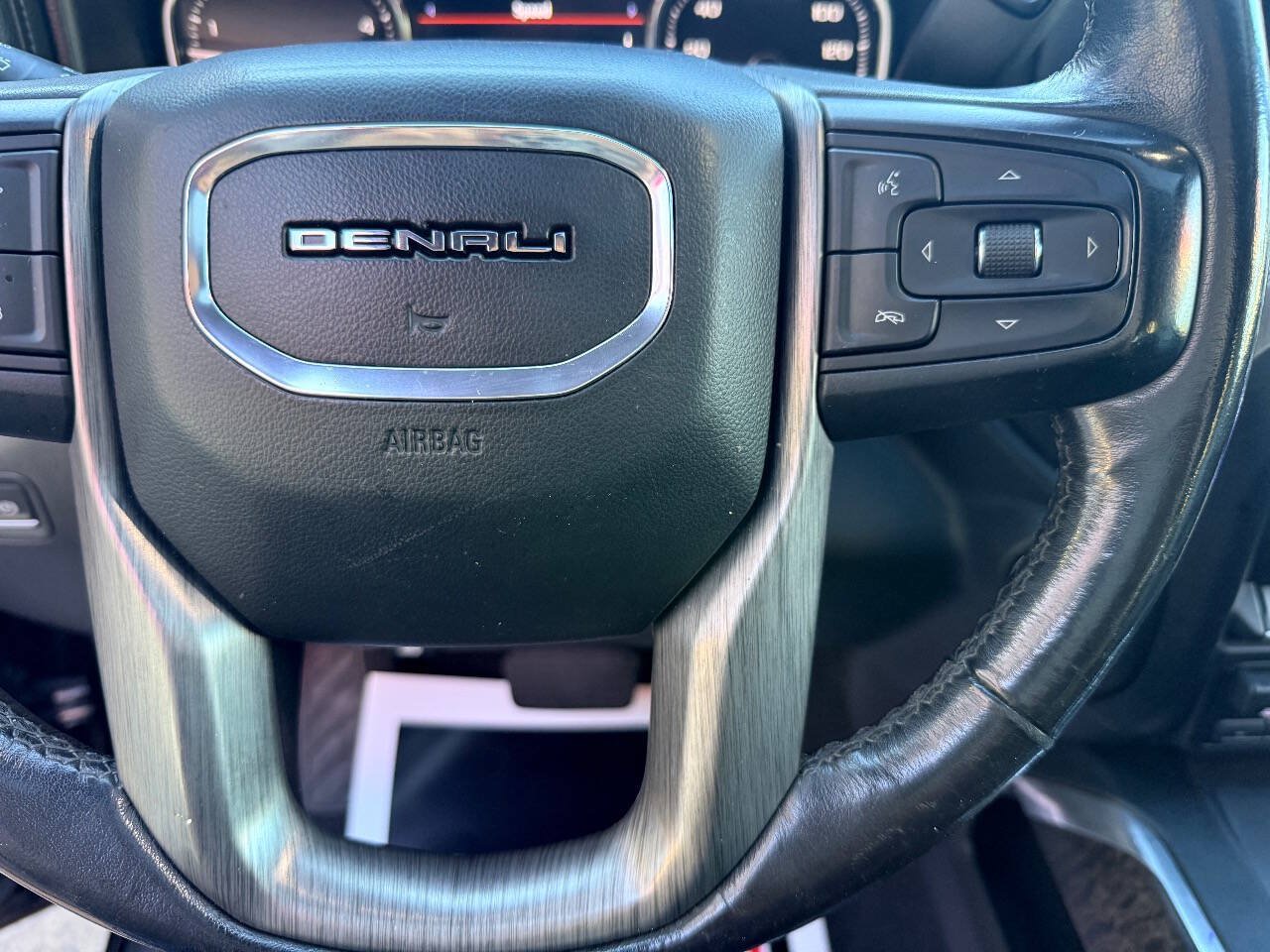 Used 2020 GMC Sierra 2500 Denali w/ Denali Ultimate Package AWD/4WD image 28
