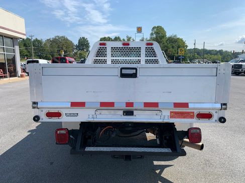 Used 2019 Ford F250 XL RWD image 6