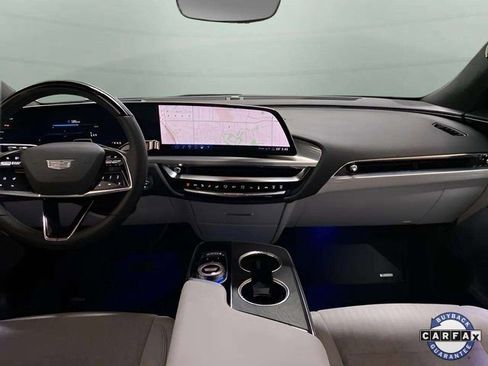 Used 2023 Cadillac Lyriq 2WD image 12