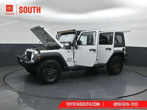 Used 2017 Jeep Wrangler Unlimited Sport w/ Quick Order Package 24S AWD/4WD image 53