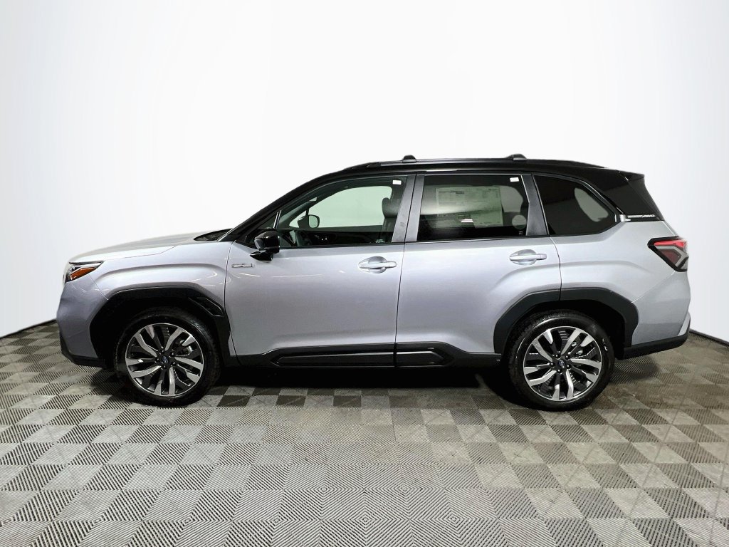 New 2026 Subaru Forester Touring AWD/4WD image 4