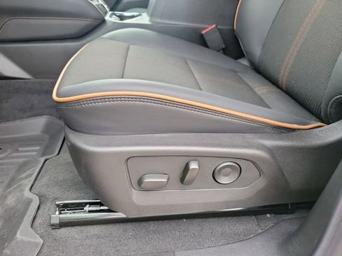 New 2026 GMC Canyon AT4 AWD/4WD image 11