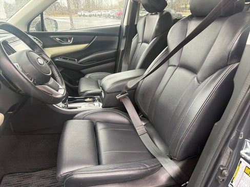 Used 2022 Subaru Ascent Limited w/ Technology Package image 15