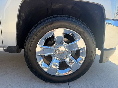 Used 2018 Chevrolet Silverado 1500 LTZ w/ Sport Package AWD/4WD image 72