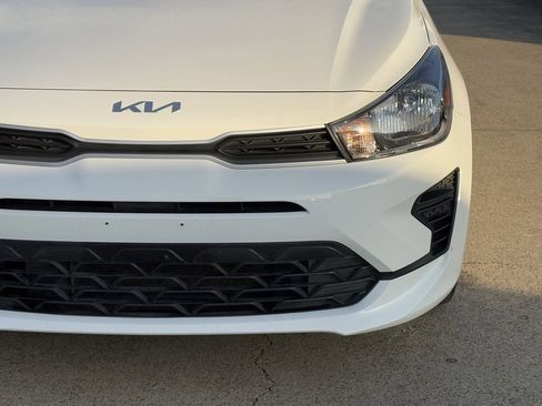 Used 2023 Kia Rio LX image 10