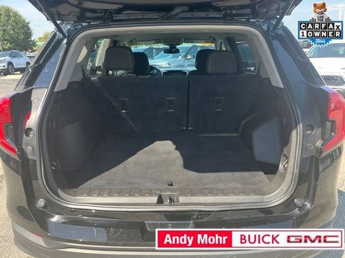 Used 2023 GMC Terrain SLE w/ Fleet Convenience Package AWD/4WD image 8