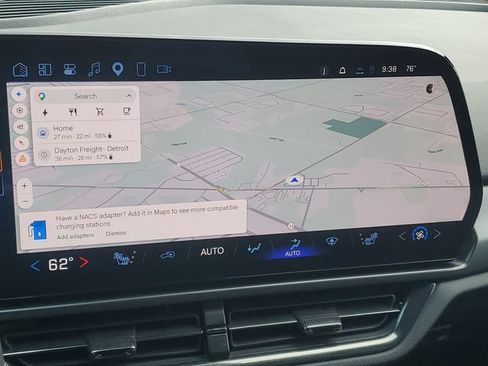 Certified 2024 Chevrolet Equinox EV RS FWD image 26