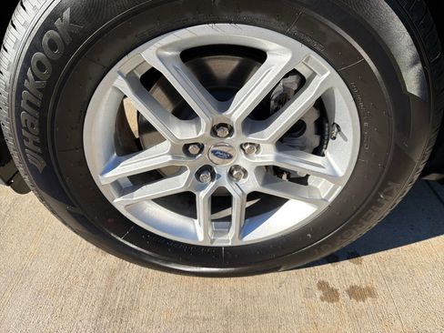 New 2025 Ford Explorer Active w/ Active Comfort Package image 26