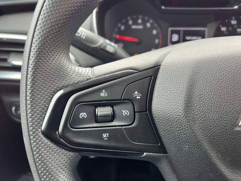 Used 2023 Chevrolet TrailBlazer LT image 24