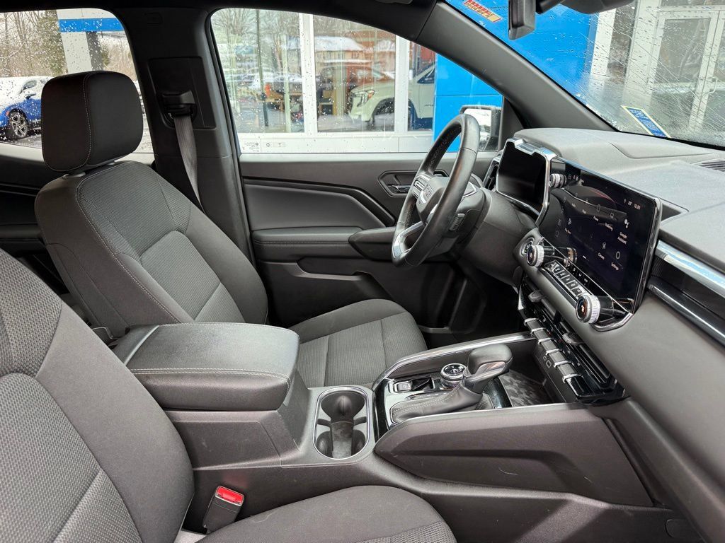 Used 2023 GMC Canyon Elevation w/ Convenience Package AWD/4WD image 39