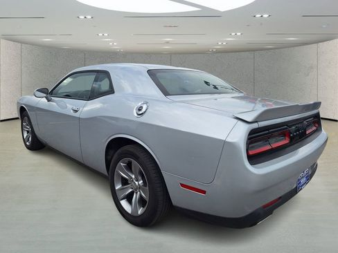 Used 2021 Dodge Challenger SXT w/ Driver Convenience Group image 3