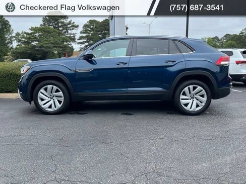 Used 2023 Volkswagen Atlas Cross Sport SE AWD/4WD image 4