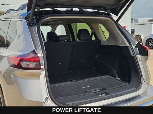 New 2026 Nissan Rogue Platinum AWD/4WD image 29
