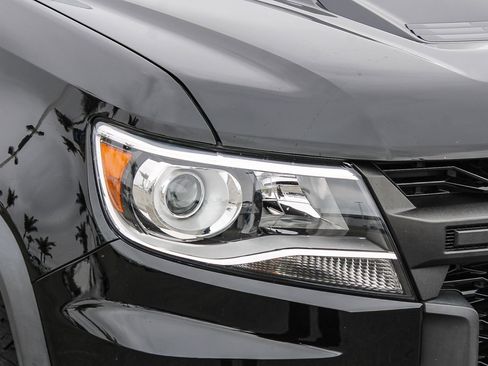 Used 2022 Chevrolet Colorado ZR2 AWD/4WD image 15