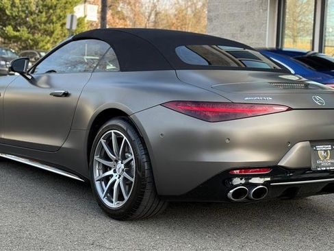 Used 2023 Mercedes-Benz SL 43 AMG image 3