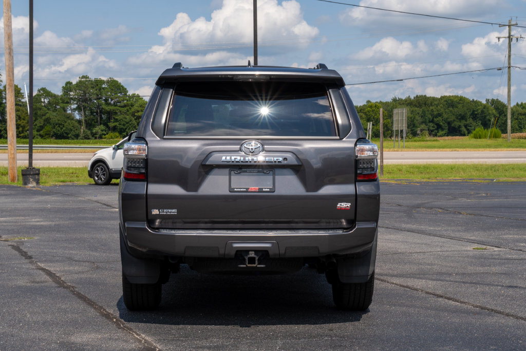 Used 2019 Toyota 4Runner SR5 Premium w/ Wilderness Package AWD/4WD image 6