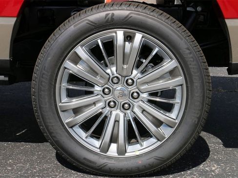 New 2025 Ford F150 King Ranch image 9