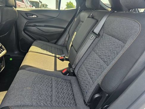 Used 2024 Chevrolet Equinox LT FWD image 15