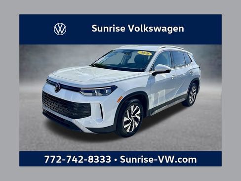 Certified 2026 Volkswagen Tiguan S FWD image 1
