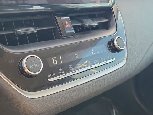 Used 2024 Toyota Corolla LE image 23