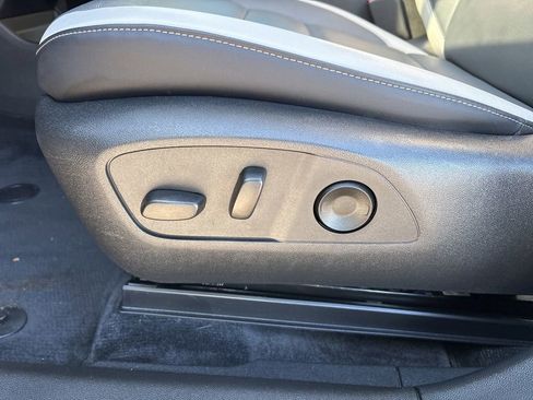 Used 2025 Honda Prologue Touring image 19