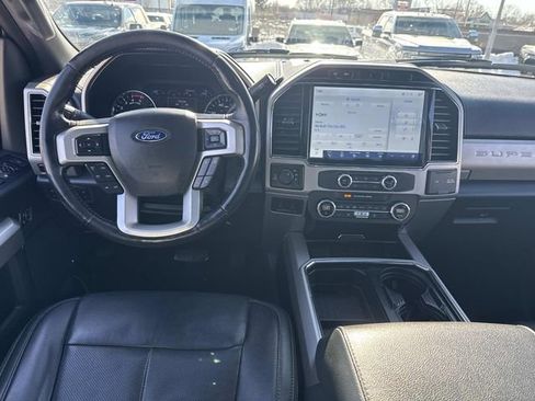 Used 2022 Ford F350 Lariat w/ Black Appearance Package image 16