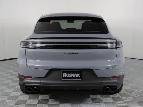 New 2026 Porsche Cayenne Coupe image 6