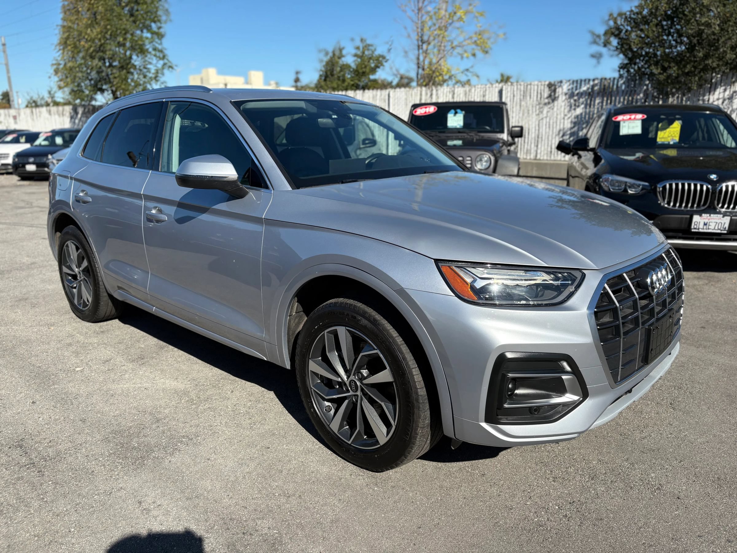 Used 2021 Audi Q5 2.0T Premium Plus w/ Premium Plus Package AWD/4WD image 1