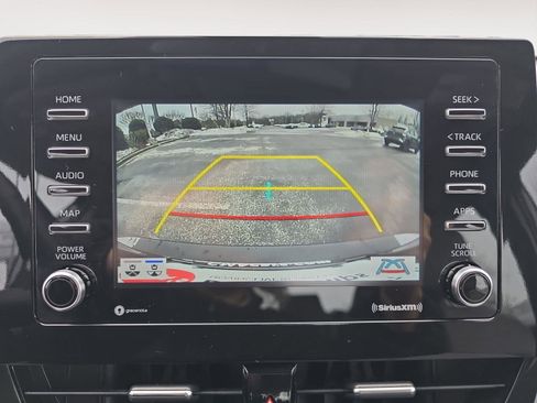 Used 2023 Toyota Camry SE w/ Cold Weather Package image 16