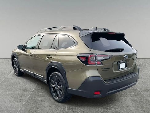 Certified 2025 Subaru Outback Onyx Edition XT image 3