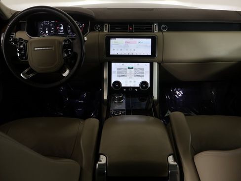 Used 2020 Land Rover Range Rover HSE image 26