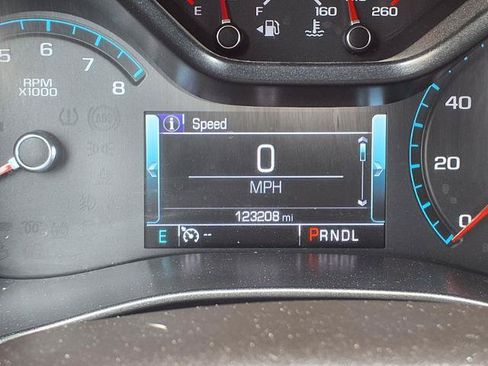 Used 2018 Chevrolet Colorado ZR2 w/ ZR2 Midnight Special Edition AWD/4WD image 10
