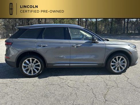Certified 2022 Lincoln Corsair FWD w/ Premium Package image 8