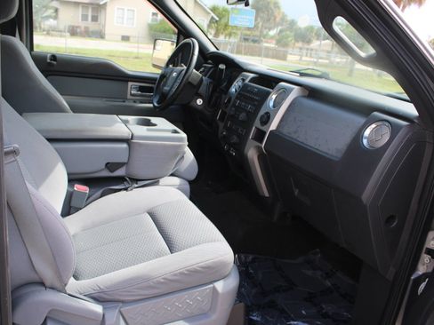 Used 2011 Ford F150 XLT w/ XLT Chrome Pkg RWD image 27