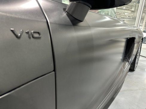 Used 2011 Audi R8 V10 AWD/4WD image 17