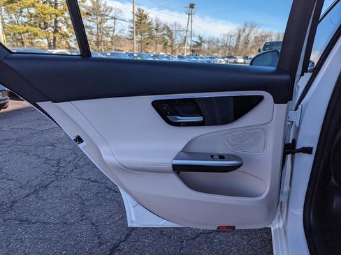 Used 2024 Mercedes-Benz C 300 4MATIC Sedan image 38