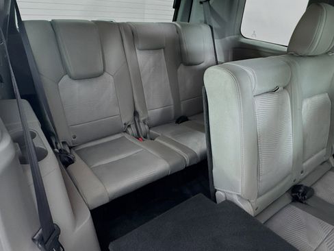 Used 2015 Honda Pilot LX image 25
