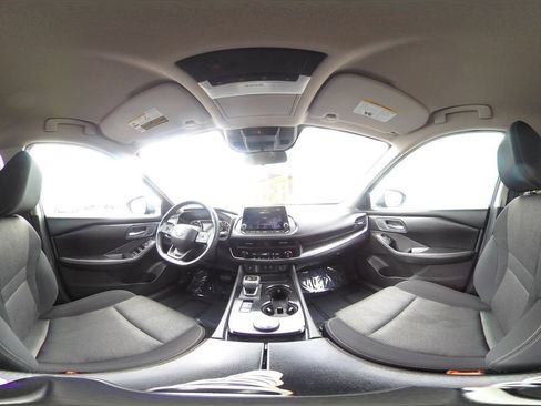 Used 2025 Nissan Rogue SV AWD/4WD image 47