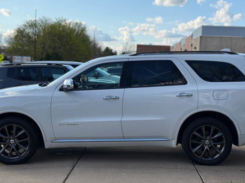 Used 2017 Dodge Durango Citadel w/ Technology Group image 4