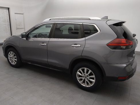 Used 2018 Nissan Rogue SV w/ Premium Package AWD/4WD image 3