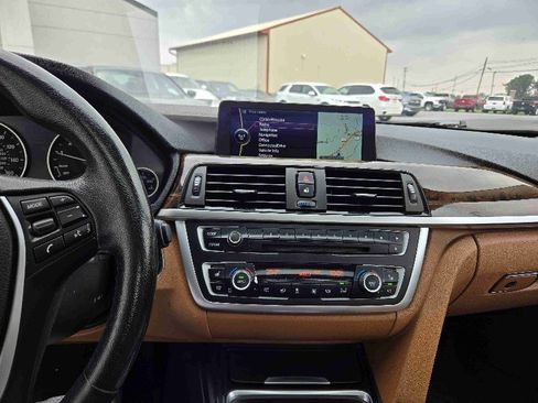 Used 2013 BMW 335i xDrive Sedan image 15