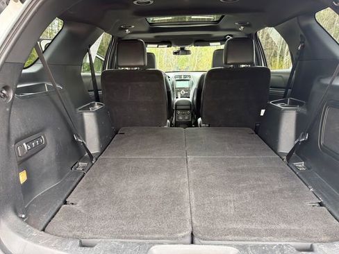 Used 2018 Ford Explorer Sport w/ Equipment Group 401A AWD/4WD image 29