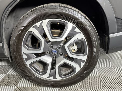 Used 2024 Subaru Ascent Limited AWD/4WD image 35