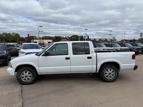 Used 2002 GMC Sonoma SLS w/ Marketing Option Pkg AWD/4WD image 3