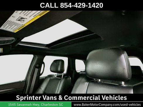 Used 2019 Jeep Grand Cherokee Altitude AWD/4WD image 22