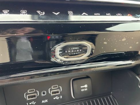 New 2026 Jeep Grand Cherokee L Limited image 9