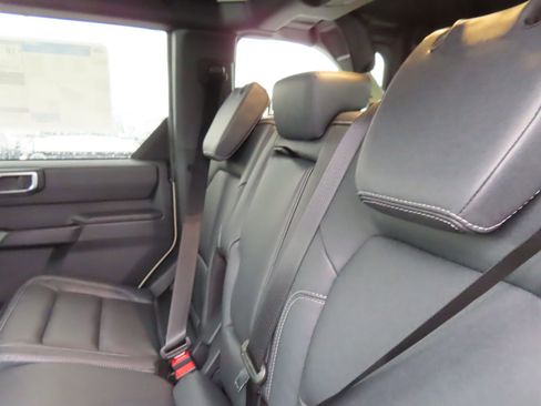 New 2026 Ford Bronco Big Bend w/ Black Diamond Package image 19